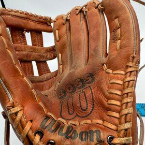 Wilson Boss Baseball Glove Vintage Leather Brown Right Hand Throw RHT Mitt